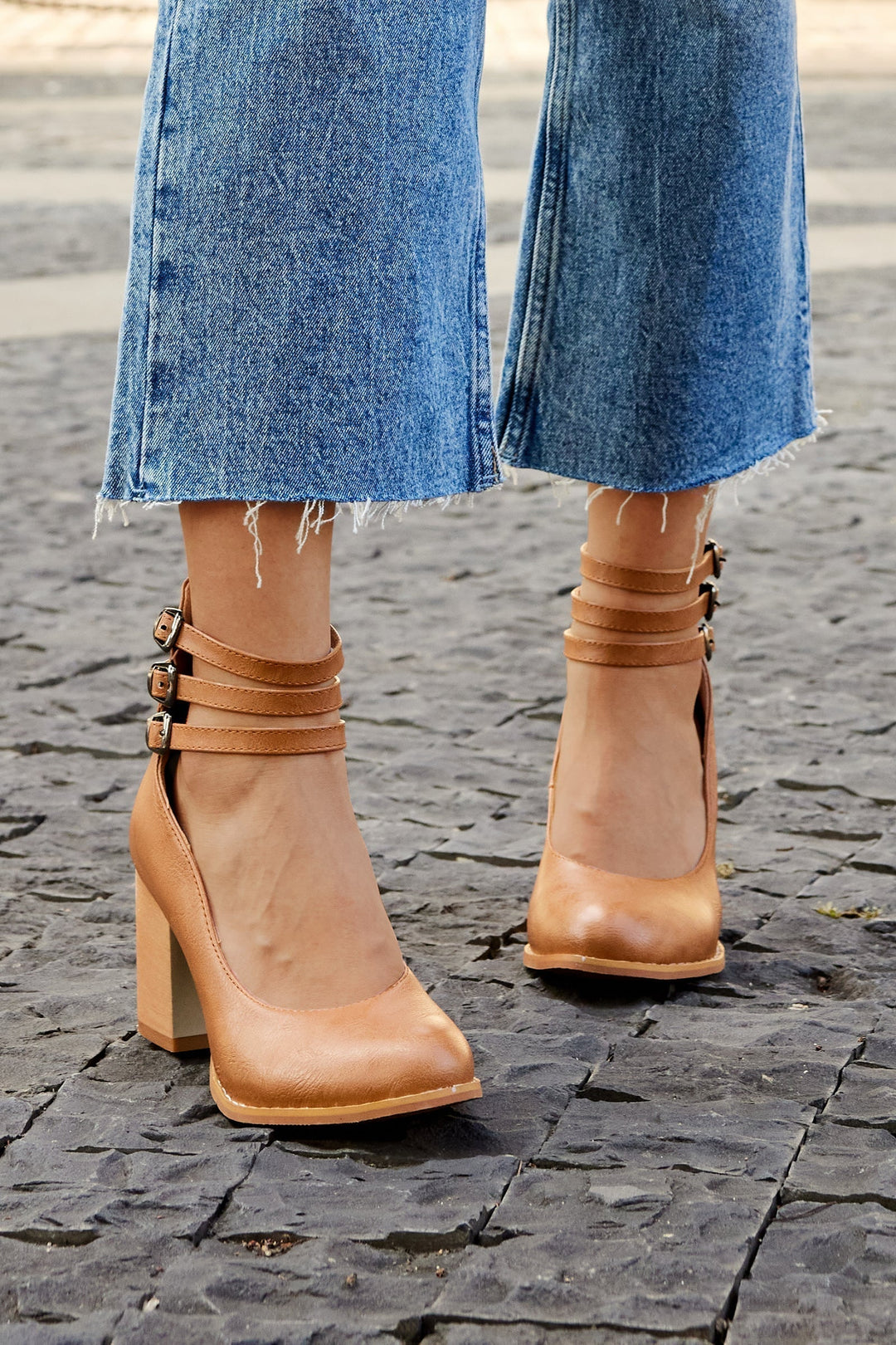 Luxe Line | Elite Heels