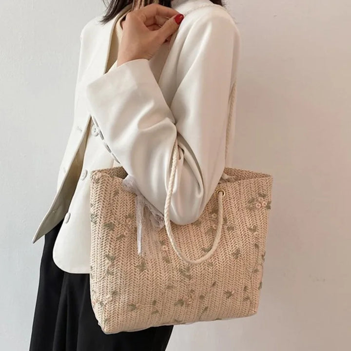 Olivia | Meadow Lace Tote